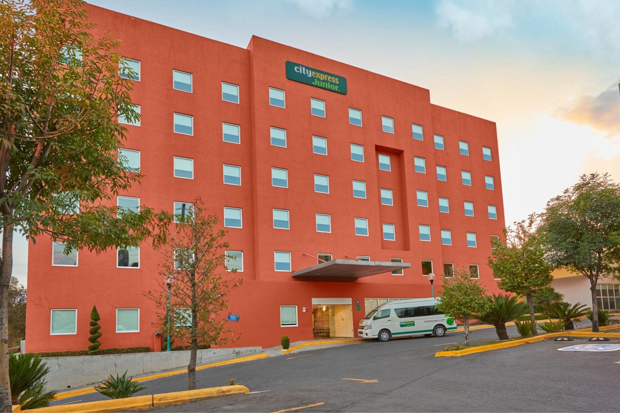 Express Junior By Marriott Finsa Hotel