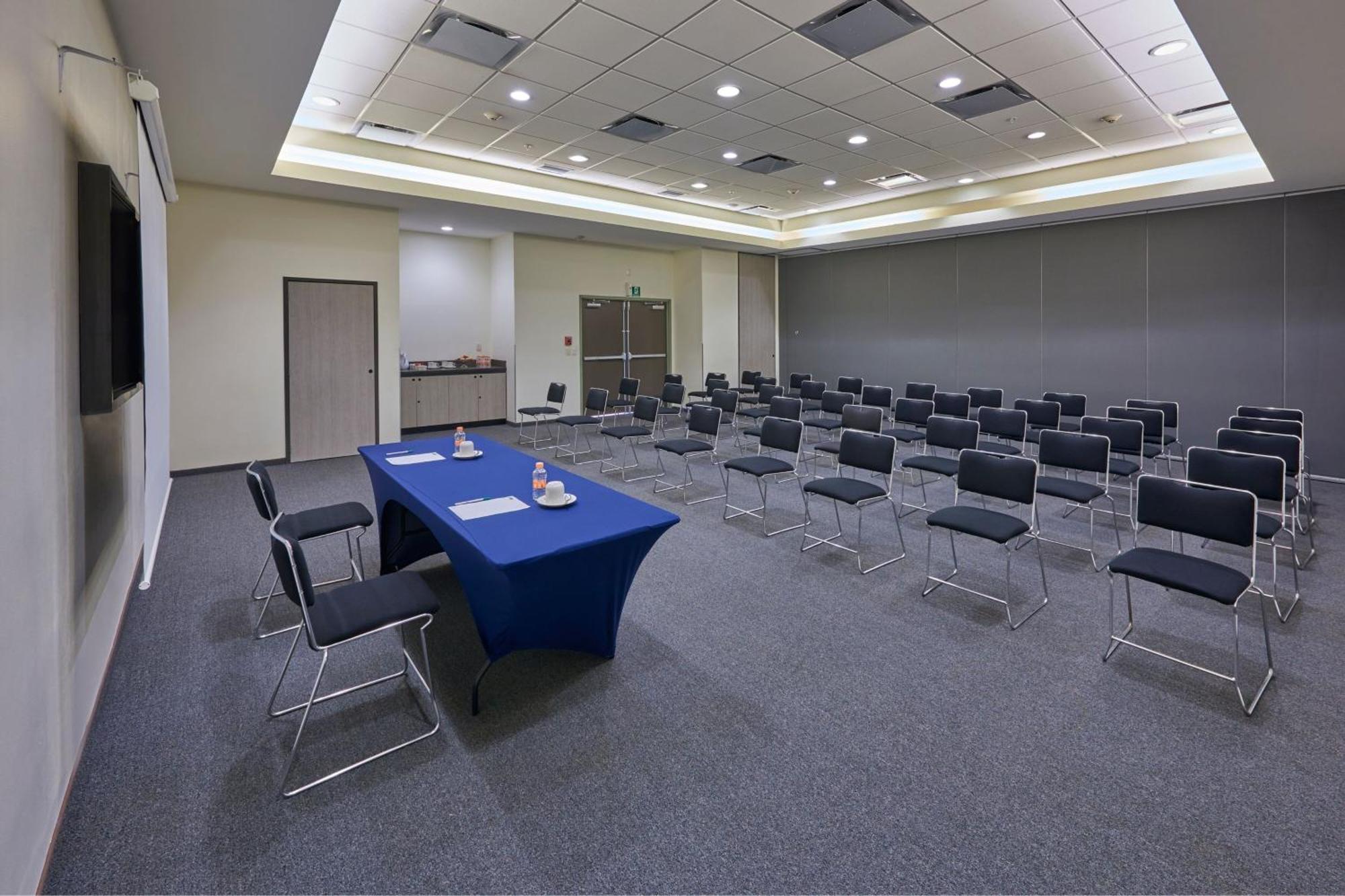 Hotel Express Junior Finsa