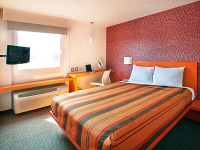 Express Junior Finsa Hotel 3*